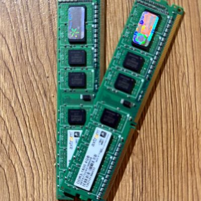 مموری 4 گیگابایت دی دی ار 3 Axtrom